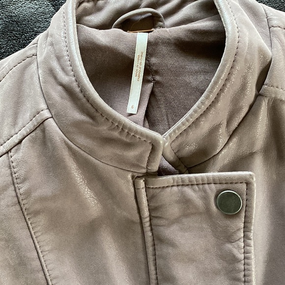 Suede jacket - Picture 3 of 4